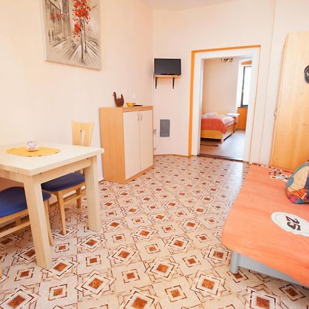 Apartma Na Starem Placu 이드리야 외부 사진