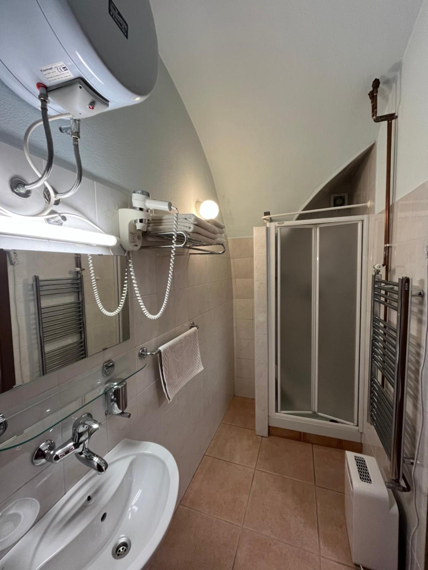 Apartma Na Starem Placu 이드리야 외부 사진